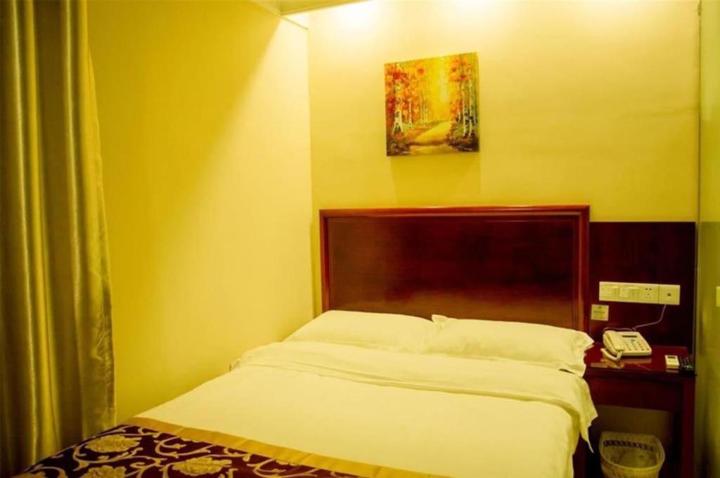 Greentree Inn Linyi Feixian Jianshe Road Express Hotel Extérieur photo