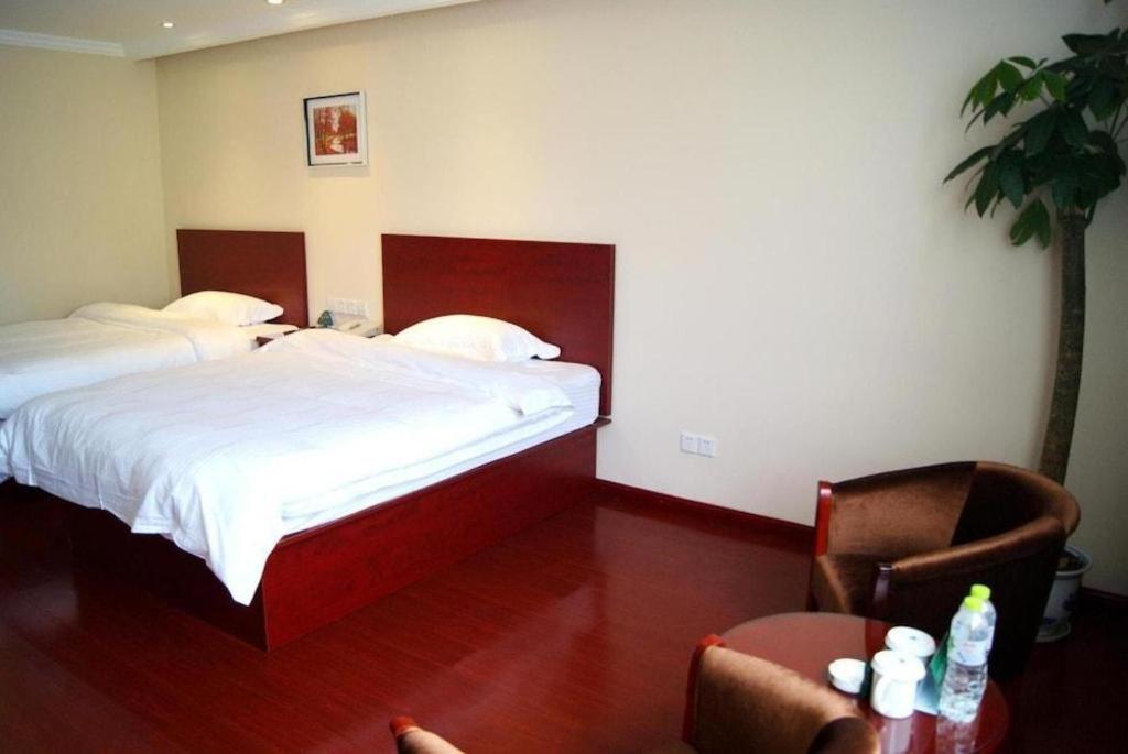 Greentree Inn Linyi Feixian Jianshe Road Express Hotel Extérieur photo